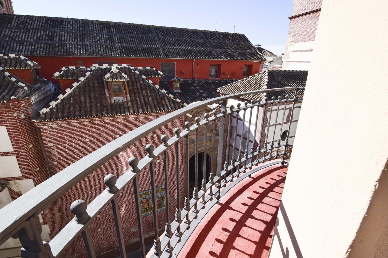 Letmalaga Comedy Exterior foto
